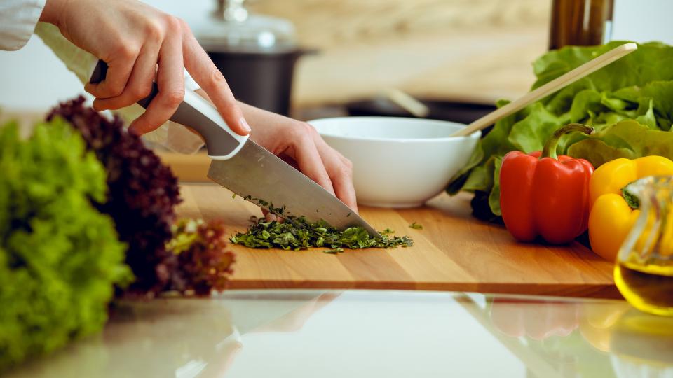 Efficient Cooking: Tools to Simplify Meal Prep