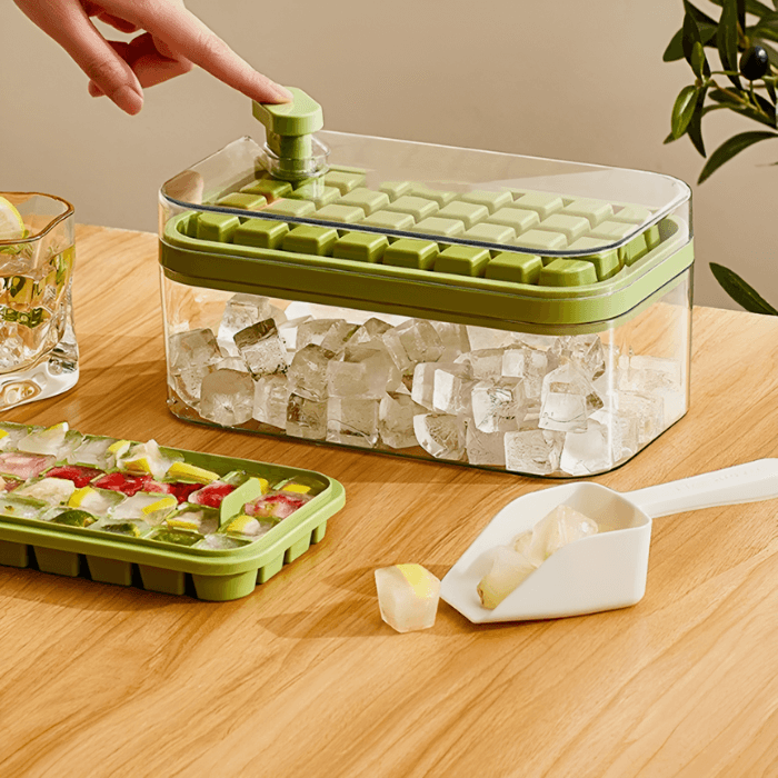 Smart Ice Cube Maker | 64 Cubes + Scoop