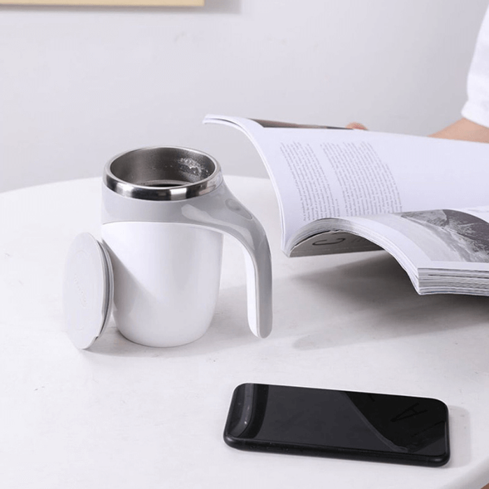 Self Stirring Coffee Mug